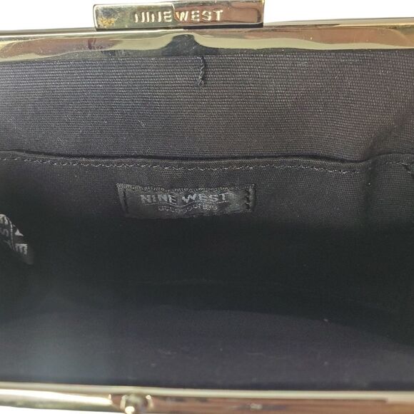 Vintage y2k Nine West Vegan Leather Quilted Mini Handbag Bag - Picture 4 of 4